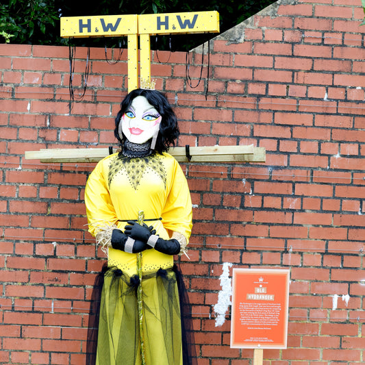 Spooky shenanigans at Hillsborough Castle and Gardens as Scarecrow Parade takes the night watch for Halloween