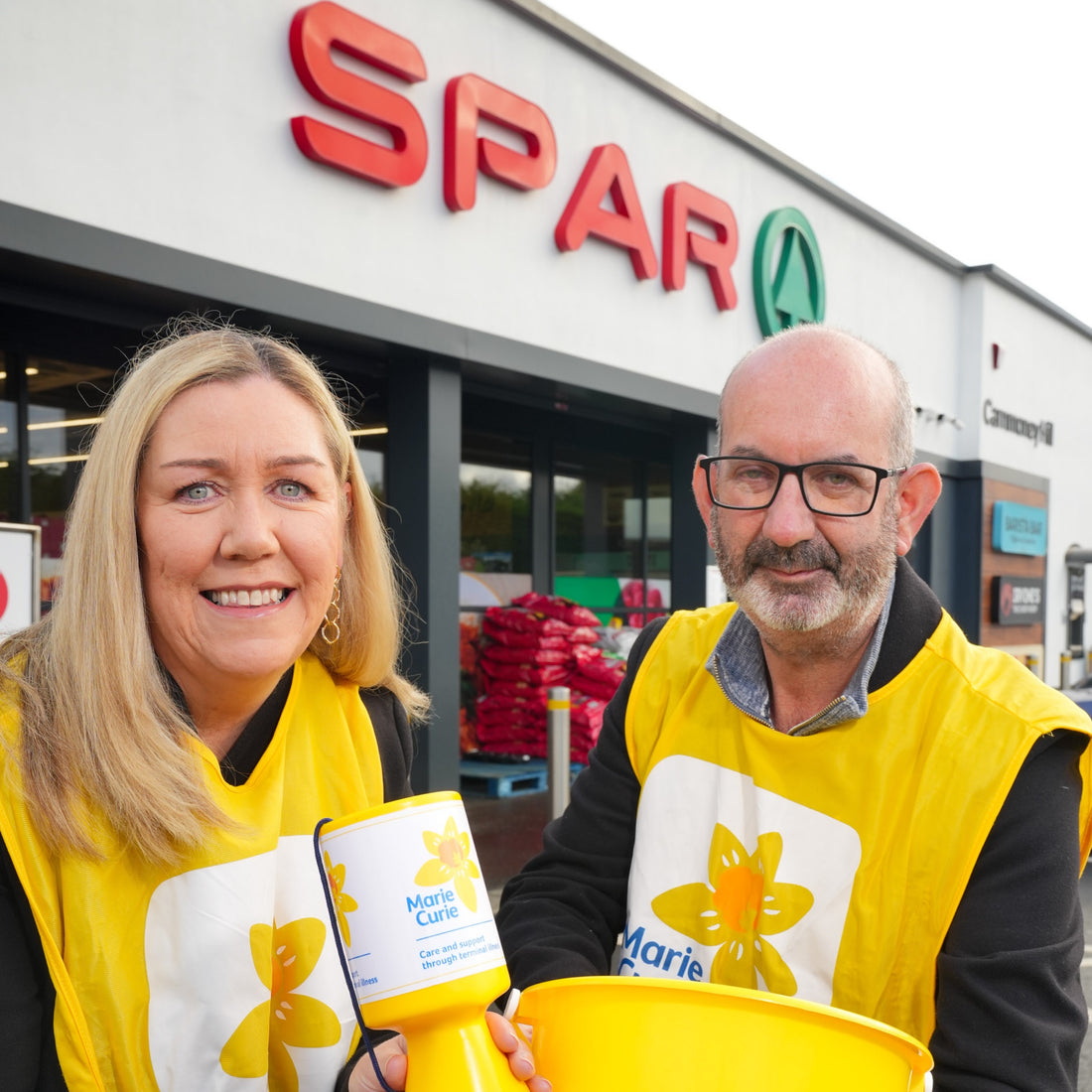 SPAR helps give the gift of time to Marie Curie for Christmas volunteer appeal