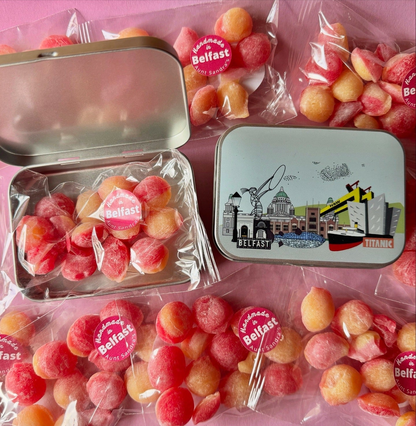 Belfast Icons sweetie tin